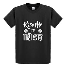 Youth Kiss Me I'm Irish Kids T-shirt
