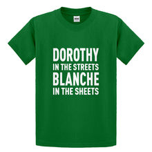 Youth Dorothy in the Streets Kids T-shirt